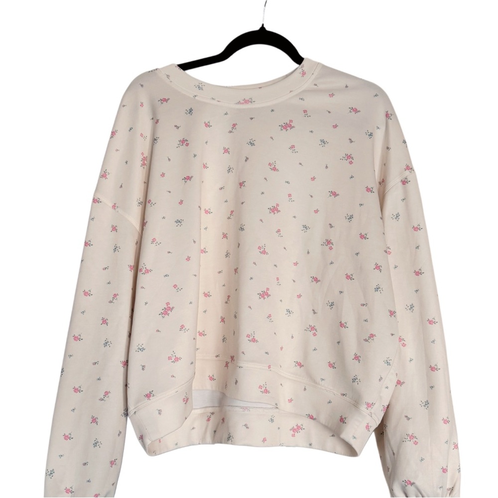 Cozy Cream Sweatshirt with Pink Details